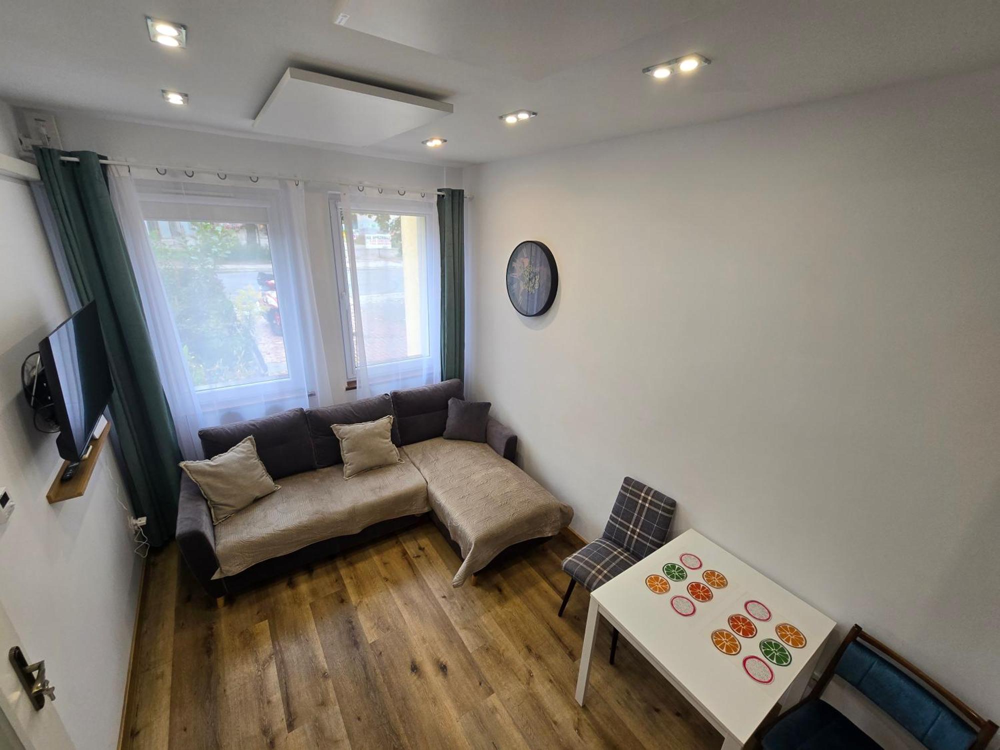 Dzialkowa Appartement Legnica Buitenkant foto
