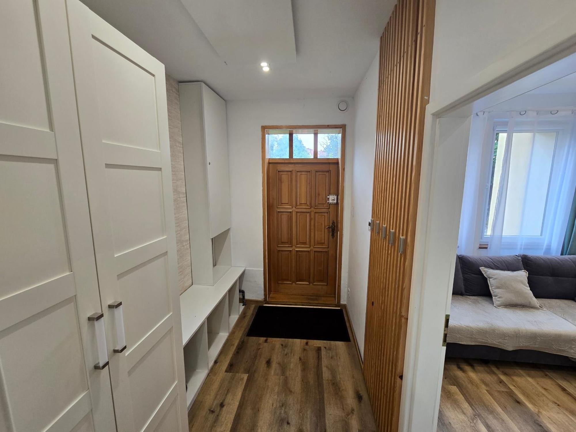 Dzialkowa Appartement Legnica Buitenkant foto