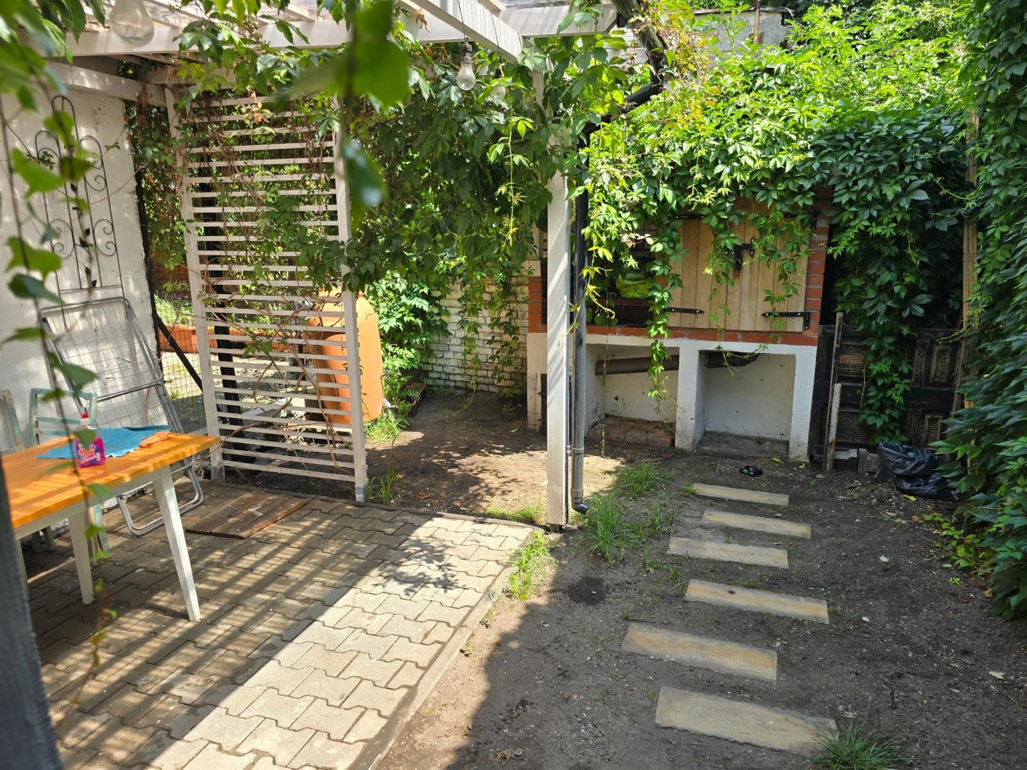 Dzialkowa Appartement Legnica Buitenkant foto